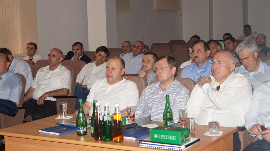 Чеченскую Республику посетила делегация ОАО «Российские сети» во главе с руководителем О.М. Бударгиным